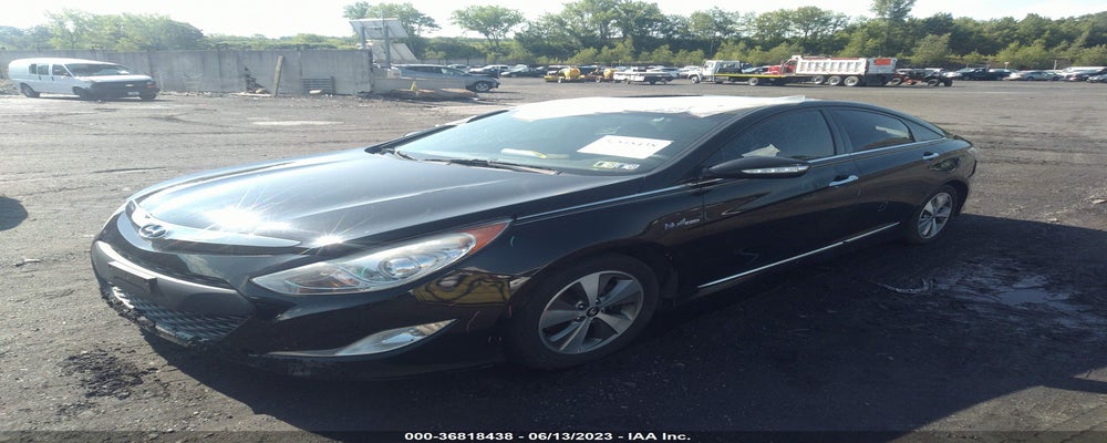 KMHEC4A43BA011122 2011 HYUNDAI SONATA photo no. 2