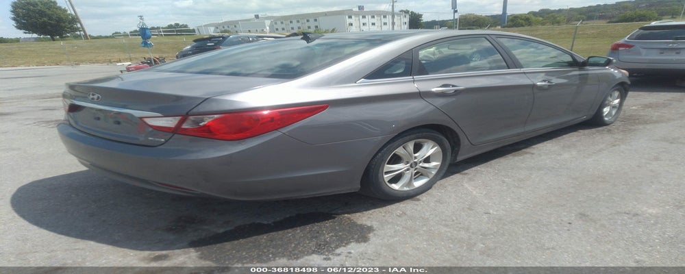 5NPEC4AC9CH488837 2012 HYUNDAI SONATA photo no. 4