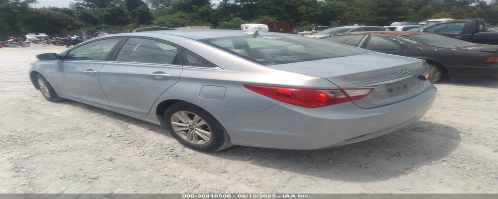 5NPEB4AC2BH139875 2011 HYUNDAI SONATA photo no. 3