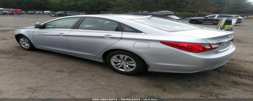 5NPEB4AC4DH508402 2013 HYUNDAI SONATA photo no. 3