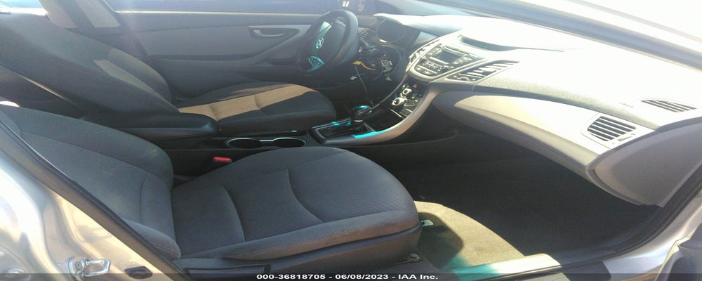 5NPDH4AE5GH700282 2016 HYUNDAI ELANTRA photo no. 5