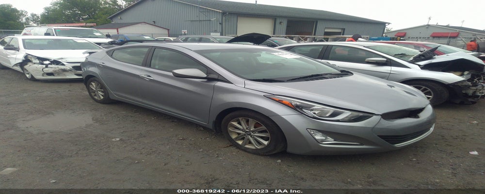5NPDH4AE8GH697605 2016 HYUNDAI ELANTRA photo no. 13