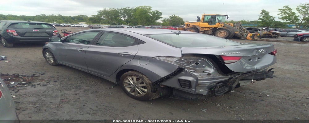 5NPDH4AE8GH697605 2016 HYUNDAI ELANTRA photo no. 3