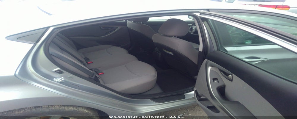 5NPDH4AE8GH697605 2016 HYUNDAI ELANTRA photo no. 8