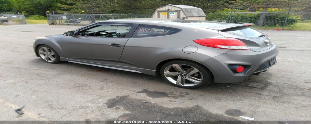 KMHTC6AE6DU135320 2013 HYUNDAI VELOSTER photo no. 3