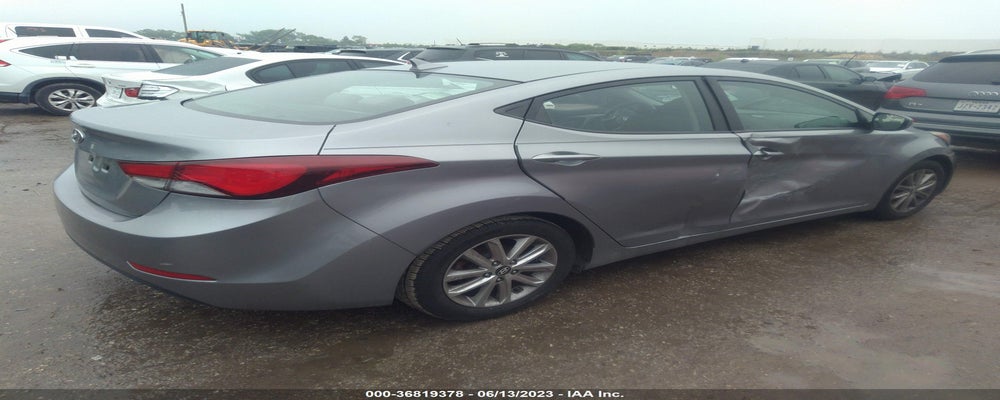 KMHDH4AE4FU223554 2015 HYUNDAI ELANTRA photo no. 4