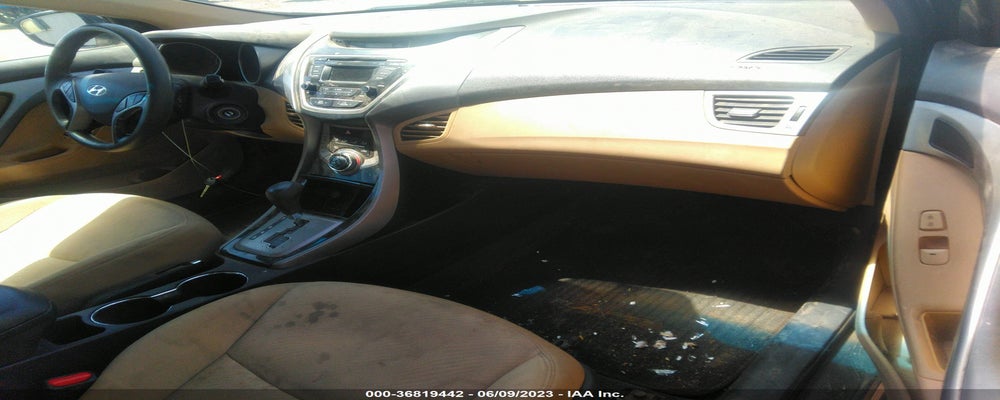 5NPDH4AE8DH273143 2013 HYUNDAI ELANTRA photo no. 5