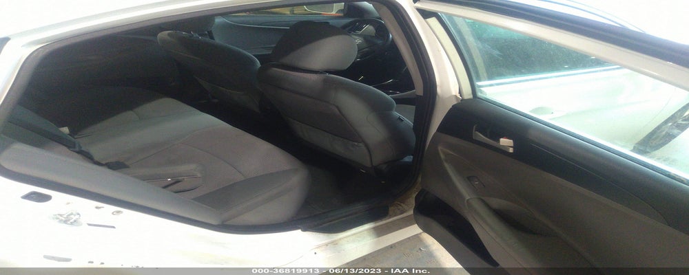 5NPEB4AC4EH867055 2014 HYUNDAI SONATA photo no. 8