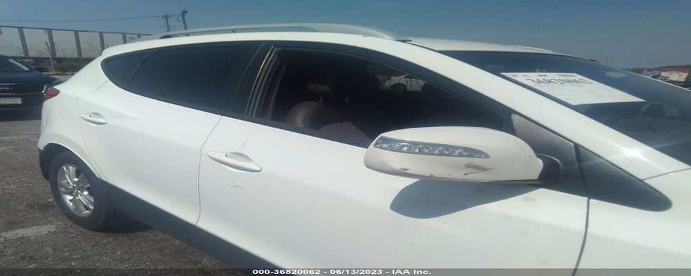 KM8JU3AC8DU709031 2013 HYUNDAI TUCSON photo no. 6