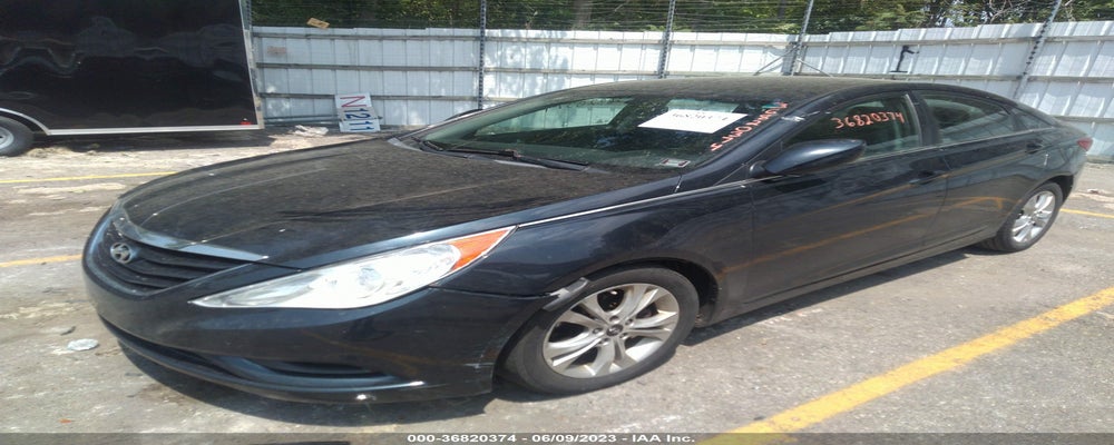 5NPEB4AC0BH043629 2011 HYUNDAI SONATA photo no. 2