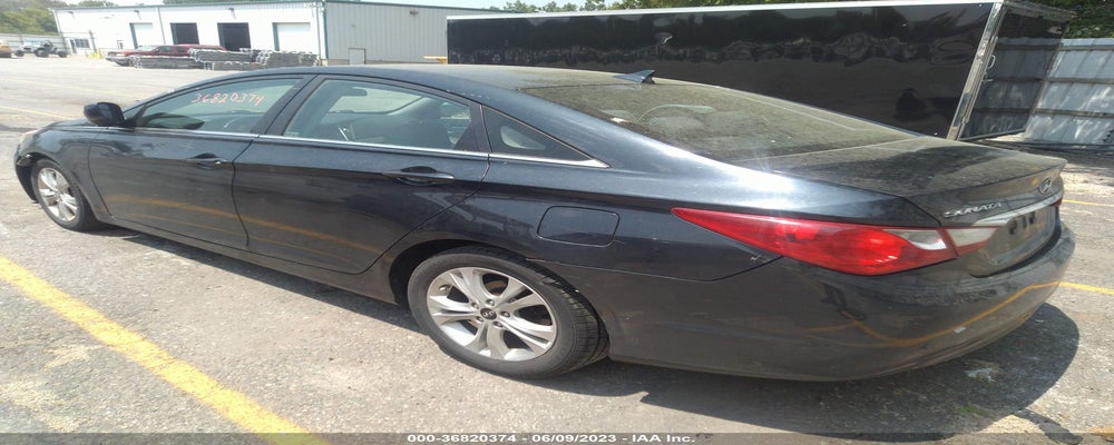 5NPEB4AC0BH043629 2011 HYUNDAI SONATA photo no. 3