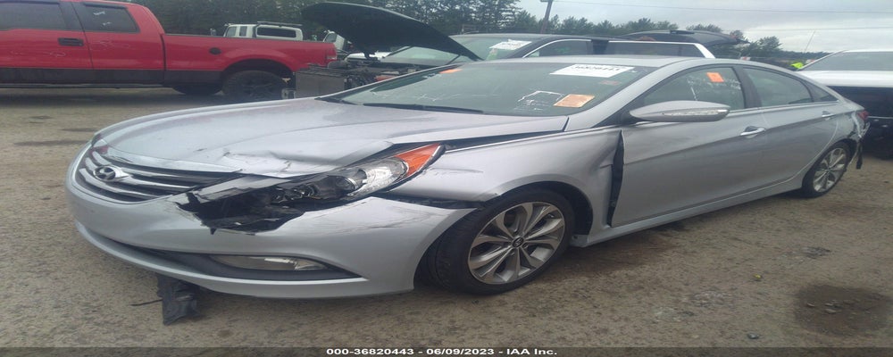 5NPEC4AC7EH889385 2014 HYUNDAI SONATA photo no. 2