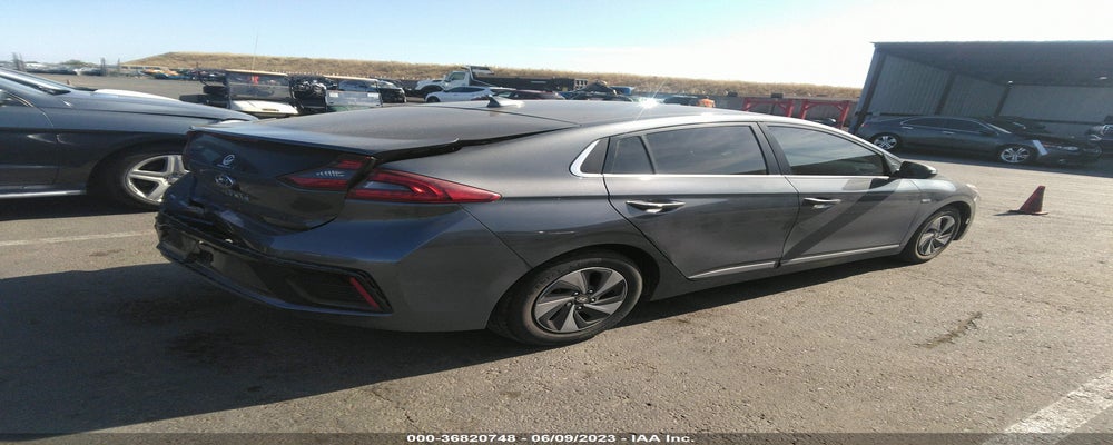 KMHC75LC8HU057509 2017 HYUNDAI IONIQ HYBRID photo no. 4