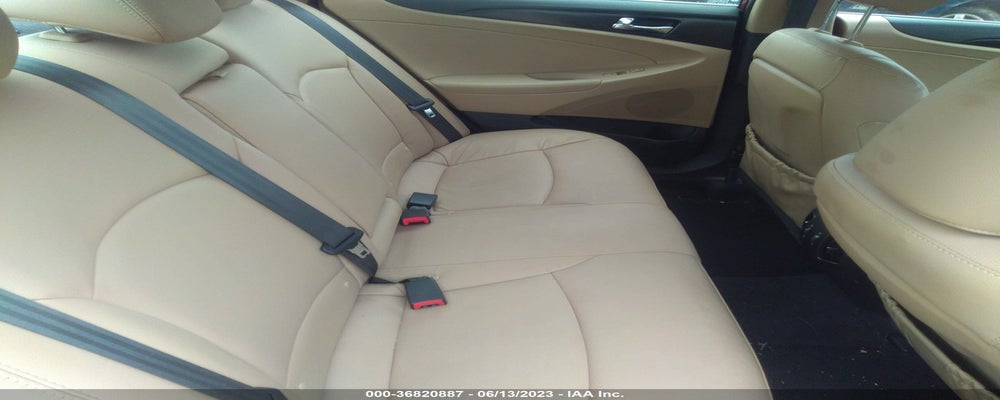 5NPEC4AC2BH143230 2011 HYUNDAI SONATA photo no. 8