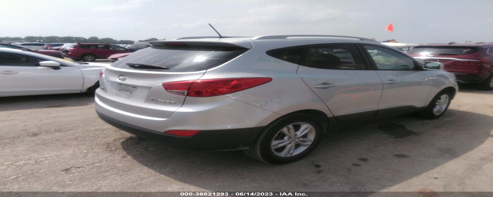 KM8JU3AC1BU276276 2011 HYUNDAI TUCSON photo no. 4