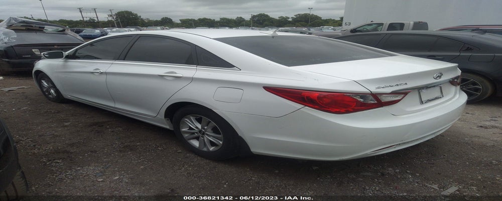 5NPEB4AC6DH776545 2013 HYUNDAI SONATA photo no. 3