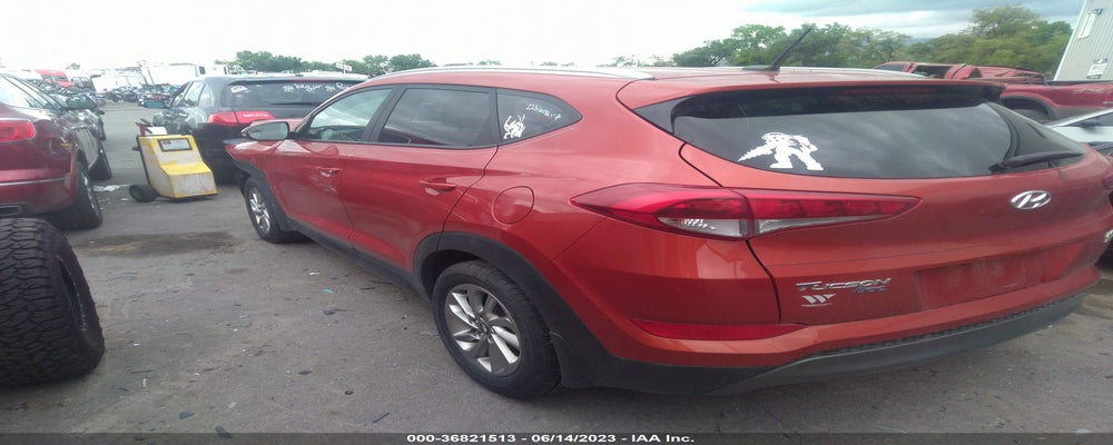 KM8J3CA2XGU158504 2016 HYUNDAI TUCSON photo no. 3