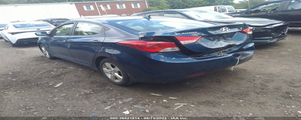 KMHDH4AE2DU972088 2013 HYUNDAI ELANTRA photo no. 3