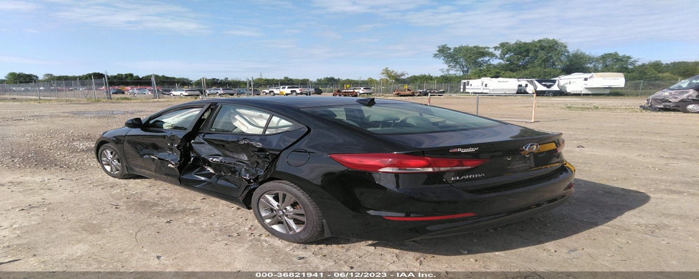 KMHD84LF0HU067294 2017 HYUNDAI ELANTRA photo no. 3