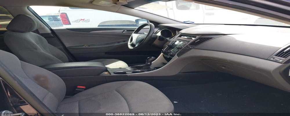 KMHEC4A4XBA002000 2011 HYUNDAI SONATA photo no. 5