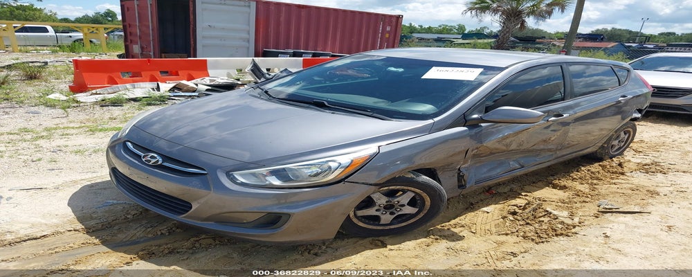 KMHCT5AE7FU204982 2015 HYUNDAI ACCENT photo no. 2