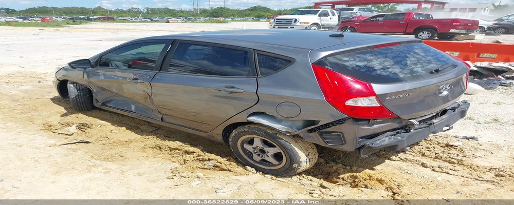 KMHCT5AE7FU204982 2015 HYUNDAI ACCENT photo no. 3
