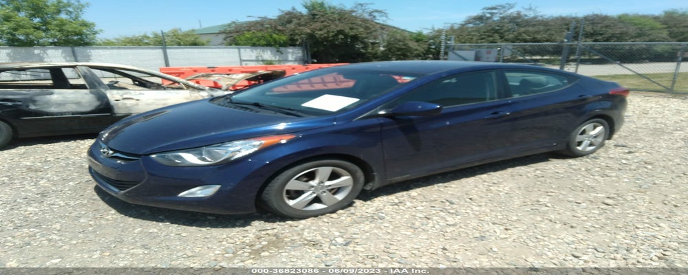 5NPDH4AE0DH407854 2013 HYUNDAI ELANTRA photo no. 2