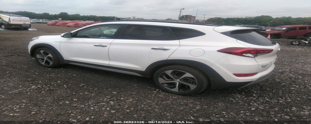 KM8J33A20JU693428 2018 HYUNDAI TUCSON photo no. 3