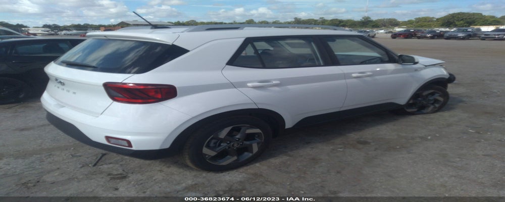 KMHRC8A32PU248514 2023 HYUNDAI VENUE photo no. 4