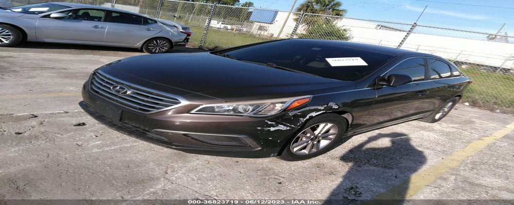 5NPE24AF0GH366760 2016 HYUNDAI SONATA photo no. 2