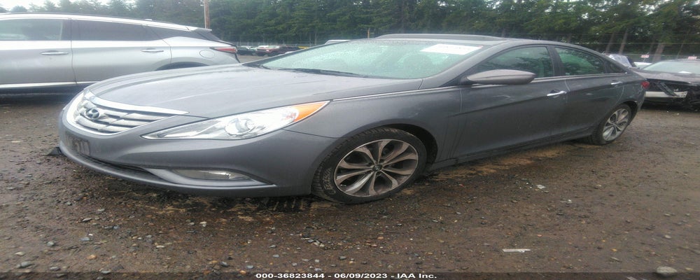 5NPEC4AB8DH753918 2013 HYUNDAI SONATA photo no. 2