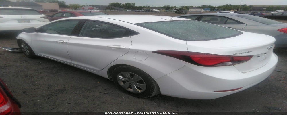 5NPDH4AE7GH744784 2016 HYUNDAI ELANTRA photo no. 3