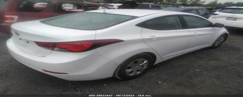 5NPDH4AE7GH744784 2016 HYUNDAI ELANTRA photo no. 4