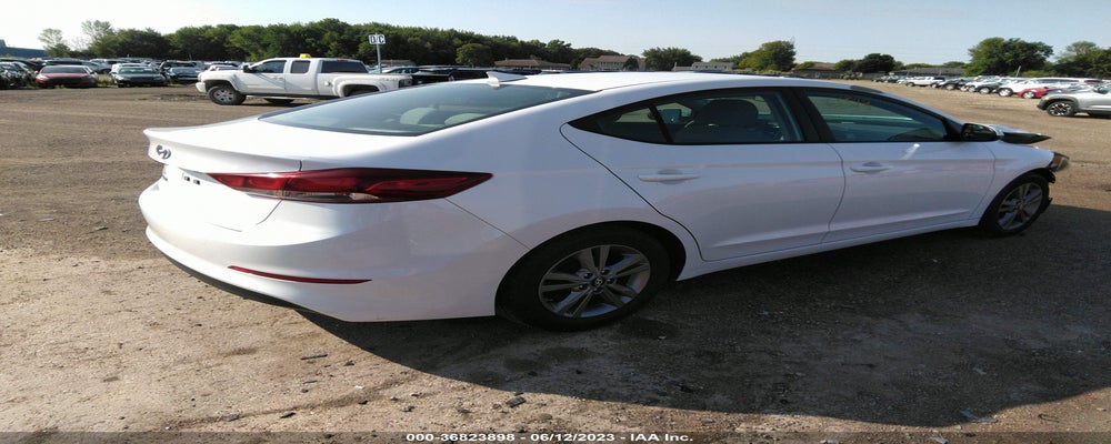 5NPD84LFXHH052185 2017 HYUNDAI ELANTRA photo no. 4