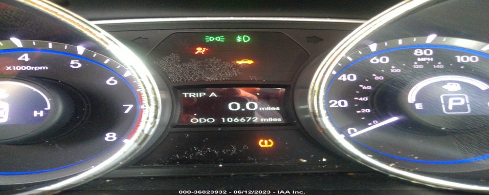 5NPEC4AC3BH166581 2011 HYUNDAI SONATA photo no. 7