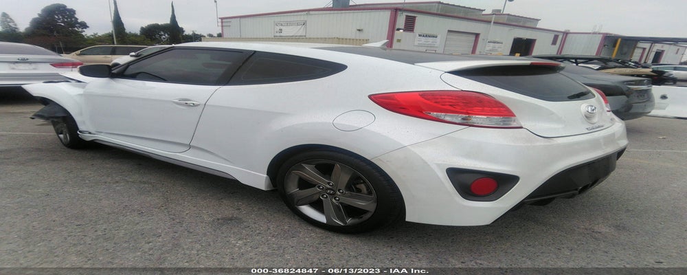 KMHTC6AE8DU162938 2013 HYUNDAI VELOSTER photo no. 3