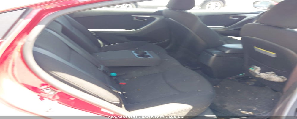 KMHDH4AE0GU505580 2016 HYUNDAI ELANTRA photo no. 8