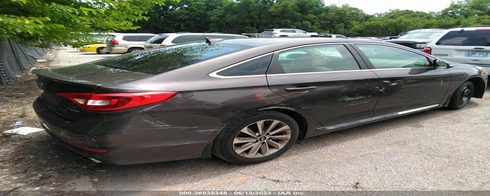 5NPE34AF8FH255823 2015 HYUNDAI SONATA photo no. 4