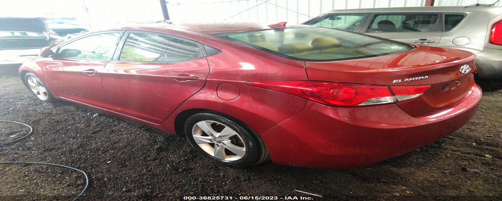 5NPDH4AE8DH360489 2013 HYUNDAI ELANTRA photo no. 3
