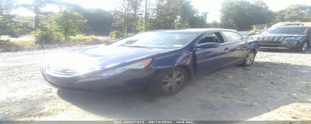 5NPEB4AC0BH054372 2011 HYUNDAI SONATA photo no. 2