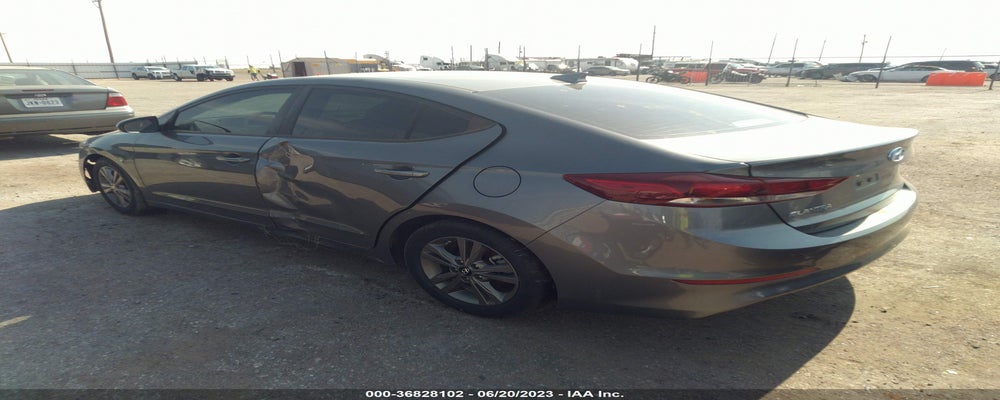 5NPD84LF2JH385020 2018 HYUNDAI ELANTRA photo no. 3