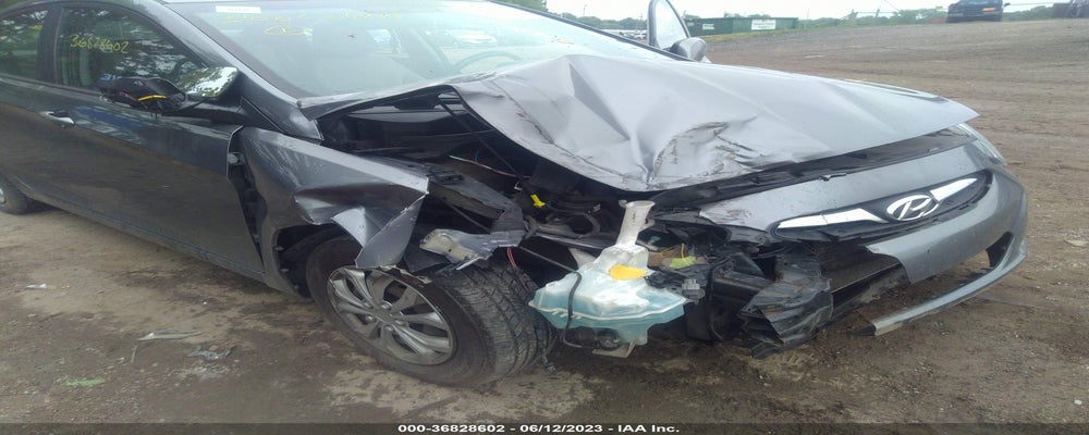 KMHCT4AE3DU553094 2013 HYUNDAI ACCENT photo no. 6