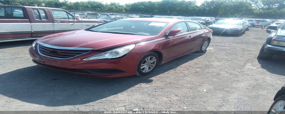5NPEB4AC3EH817313 2014 HYUNDAI SONATA photo no. 2