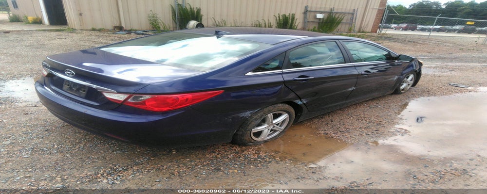 5NPEB4AC3CH491378 2012 HYUNDAI SONATA photo no. 4