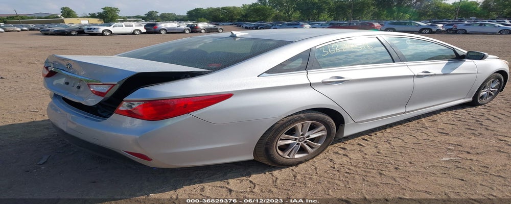 5NPEB4AC5EH835411 2014 HYUNDAI SONATA photo no. 4