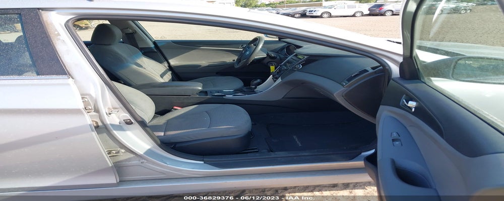 5NPEB4AC5EH835411 2014 HYUNDAI SONATA photo no. 5