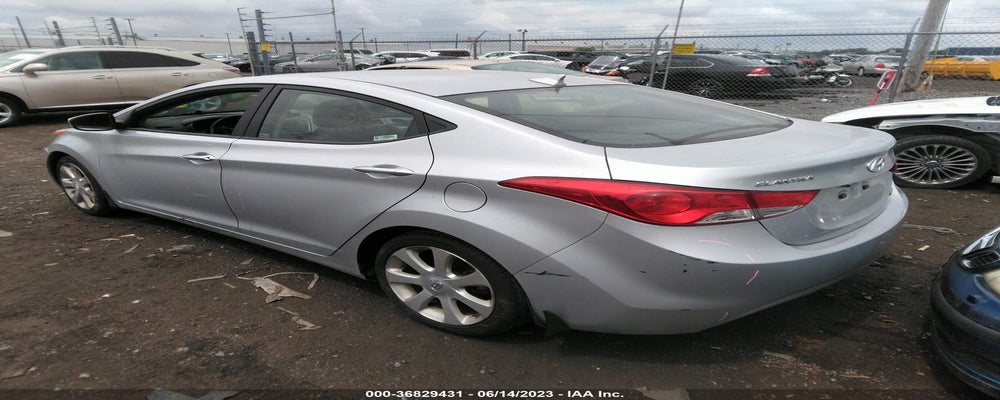 5NPDH4AE1DH259326 2013 HYUNDAI ELANTRA photo no. 3