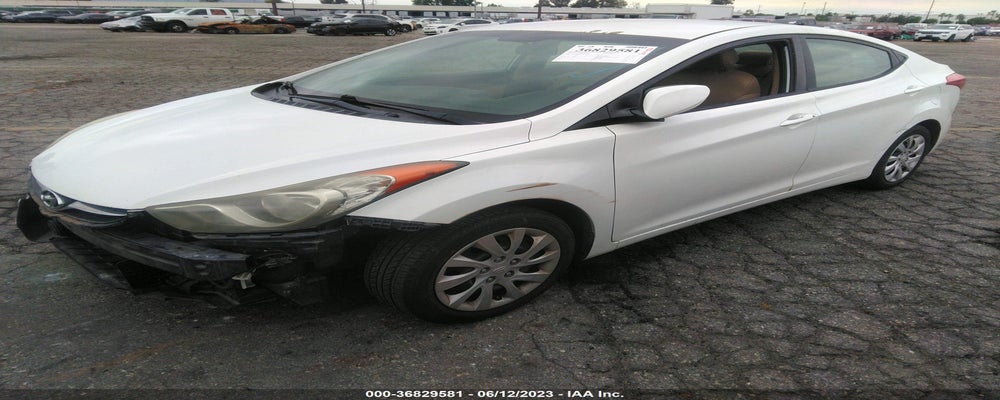 5NPDH4AE4BH060557 2011 HYUNDAI ELANTRA photo no. 2