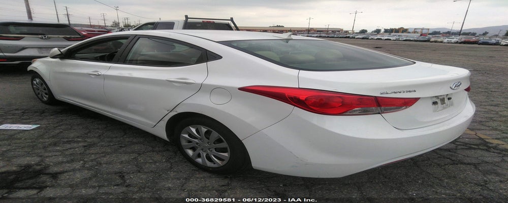 5NPDH4AE4BH060557 2011 HYUNDAI ELANTRA photo no. 3