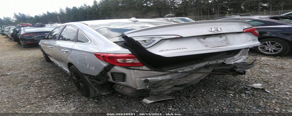 5NPE34AF7FH084563 2015 HYUNDAI SONATA photo no. 3